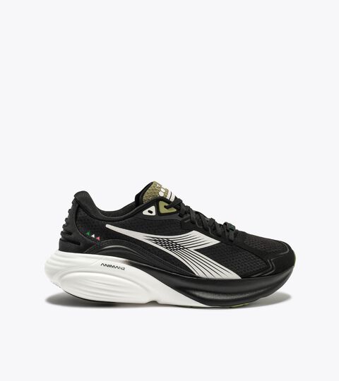 Made in Italy running shoe - Lightness and cushioning - All-Gender ATOMO STAR BLACK/WHITE/SAGE - Diadora